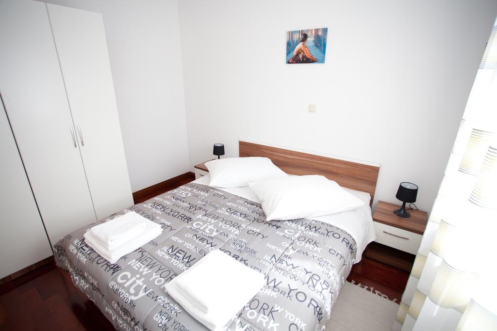 Apartments Svjetlana Trogir Habitación foto