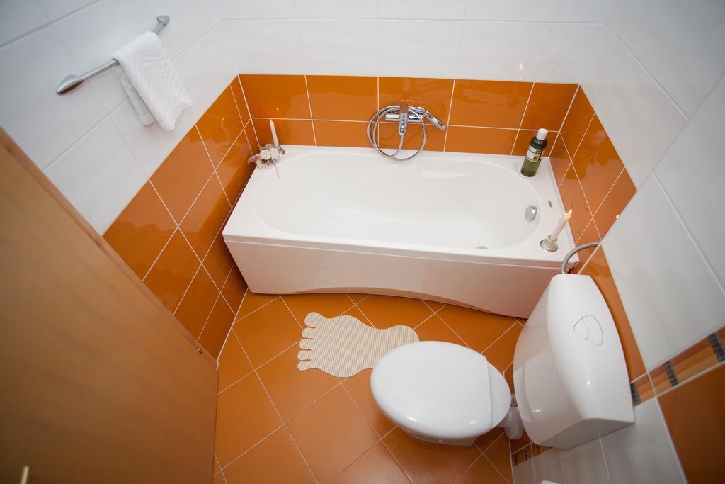 Apartments Svjetlana Trogir Habitación foto