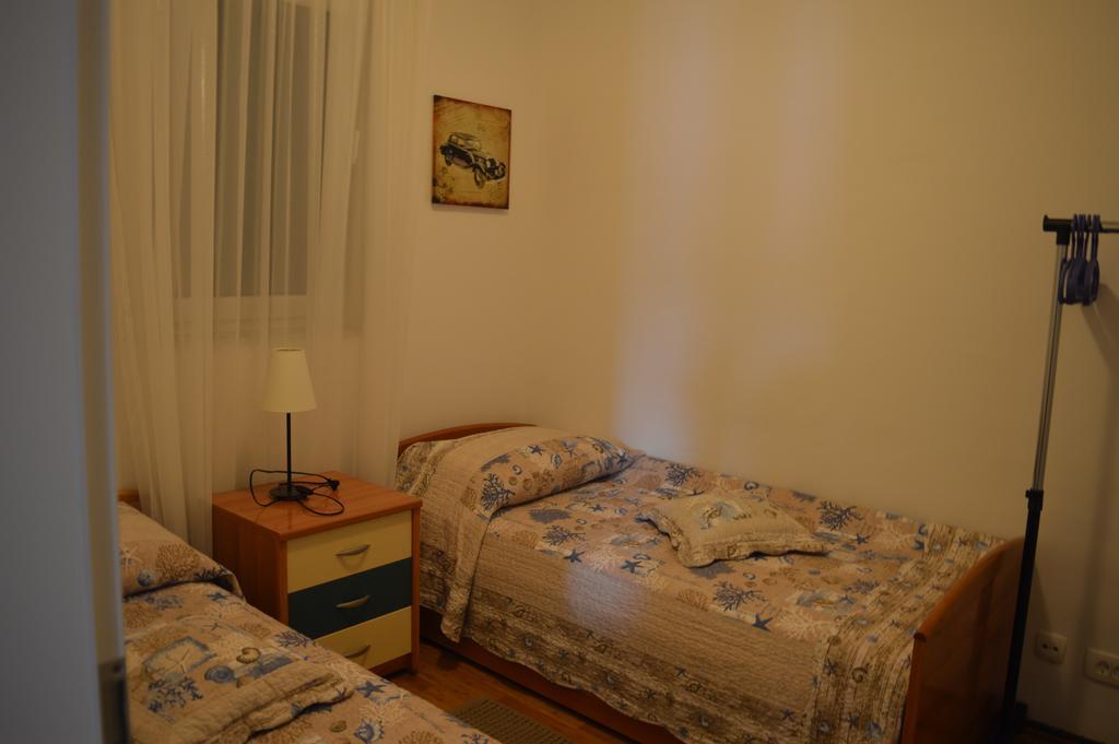 Apartments Svjetlana Trogir Exterior foto